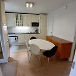 Nice Flat Near To Stockholm City